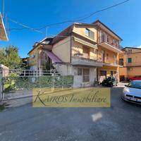 Appartamento su due piani a Lungomare San Marco