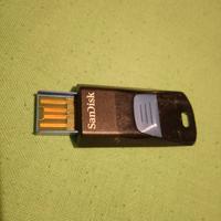 chiavetta USB 4 gb Sandisk 