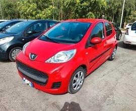 Peugeot 107 1.0 benz 5p. Ideale a Neopatentati