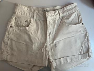 Pantaloncini jeans bianchi
