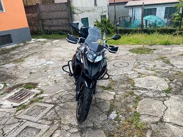 Benelli Trk 502 x