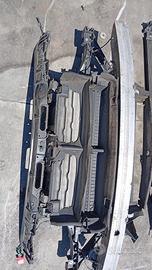 BMW X3 2004 CALANDRA