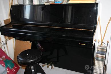 Pianoforte verticale