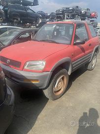 RICAMBI USATI AUTO TOYOTA Rav4 1° Serie Benzina 2