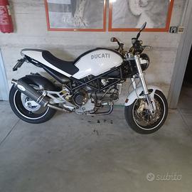 Ducati Monster 1000s