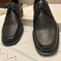 Scarpe uomo eleganti di fattura artigianale.
