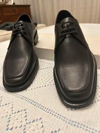 Scarpe uomo eleganti di fattura artigianale.