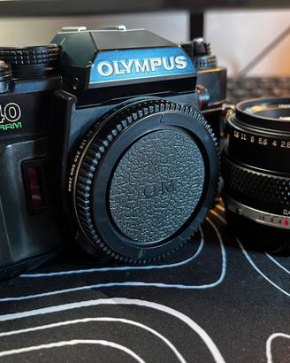 Olympus OM-40 funzionante! Lente omaggio