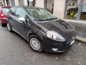 FIAT PUNTO 1.9 MTj 130 CV SPORT PREPARAT LEGGI
