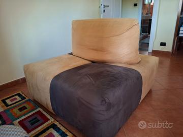 Poltrona-Divano in tessuto microfibra antigraffio