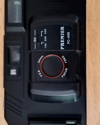 fotocamera compatta analogica vintage