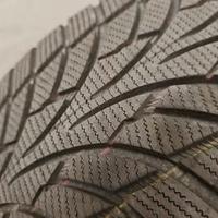 Pneumatici  invernali 225/50 R17  + Cerchi Audi