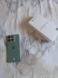 Motorola edge 70 pantone