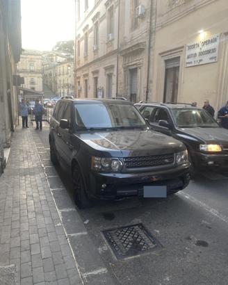Range rover sport