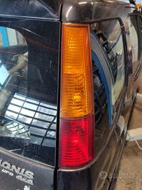 Fanale posteriore destro SUZUKI IGNIS del 2006