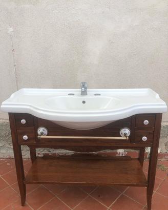 Mobile bagno con lavabo in ceramica 