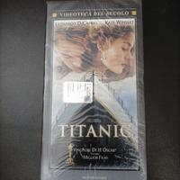 Titanic - Leonardo Di Caprio VHS sigillato 
