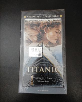 Titanic - Leonardo Di Caprio VHS sigillato 