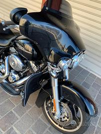 Harley Davidson Street Glide 103