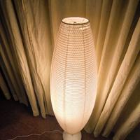 Lampada da terra Ikea bianca ovale