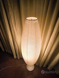 Lampada da terra Ikea bianca ovale