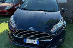 Ford Fiesta Benz+gpl