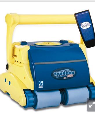 Robot Piscina TYPHOON Plus RC by Certikin
