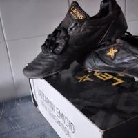 scarpe da calcio, marca "Leng"