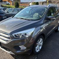 FORD - Kuga - 1.5 TDCI 120 CV S&S 2WD P. Titanium-