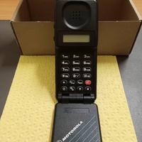 Telefono cellulare ETACS Motorola