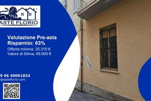 Immobile in asta di 118 m² con più di 5 locali a M