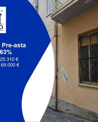 Immobile in asta di 118 m² con più di 5 locali a M