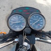MOTO GUZZI V35 