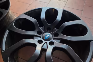 CERCHI IN LEGA CON SENSORI DISCOVERY SPORT 