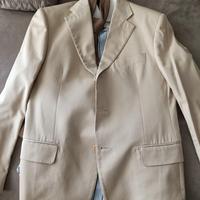 Vestito uomo beige