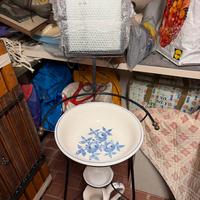 Toilette con specchio in ferro battuto