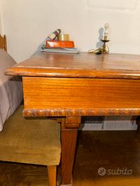 Tavolo anni 900