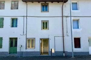 CASA IN LINEA ABITABILE