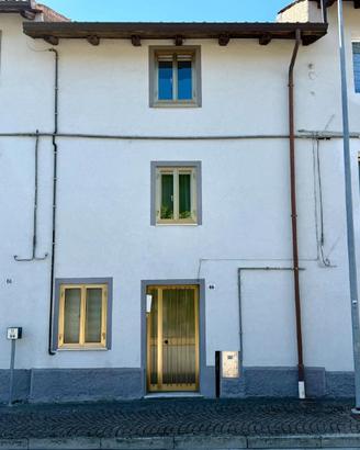 CASA IN LINEA ABITABILE