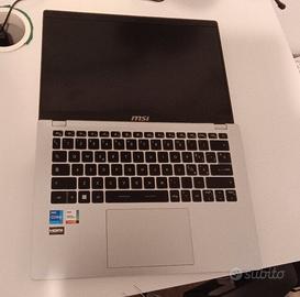 MSI Modern 14 i7 (12ª Gen) – 16GB RAM – Pari al Nu