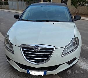 lancia Delta 1.6 120cv anno 2013
