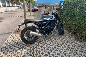Brixton Crossfire 500x
