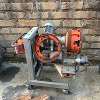 Attrezzatura per gommisti/meccanici