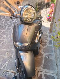 scarabeo 400