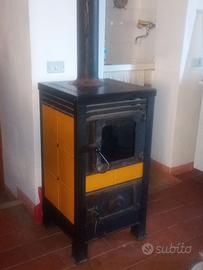 Stufa a legna Castelmonte 