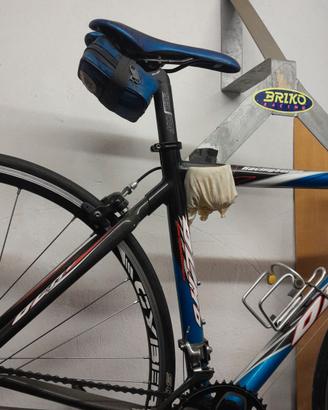 Bicicletta corsa olmo racing series blu