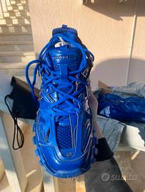 Balenciaga track sneakers mai indossate