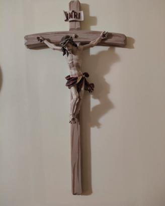 crocefisso in legno 