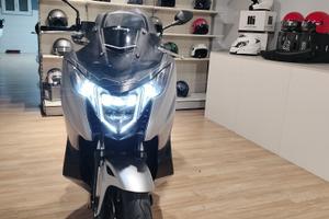 Honda integra - 750 - 2 anni di garanzia pass incl