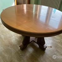 Tavolo circolare allargabile, legno massello
